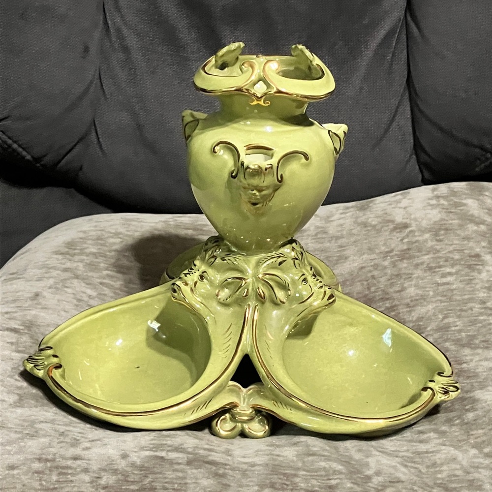 Rare cantagalli center piece